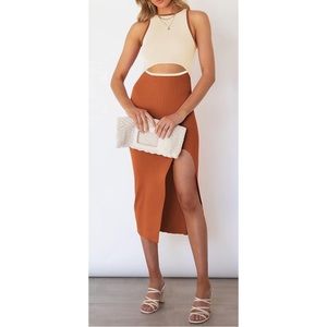 Women's Cutout Crew Neck Sleeveless Tank Slit
Ribbed Bodycon Midi Dress